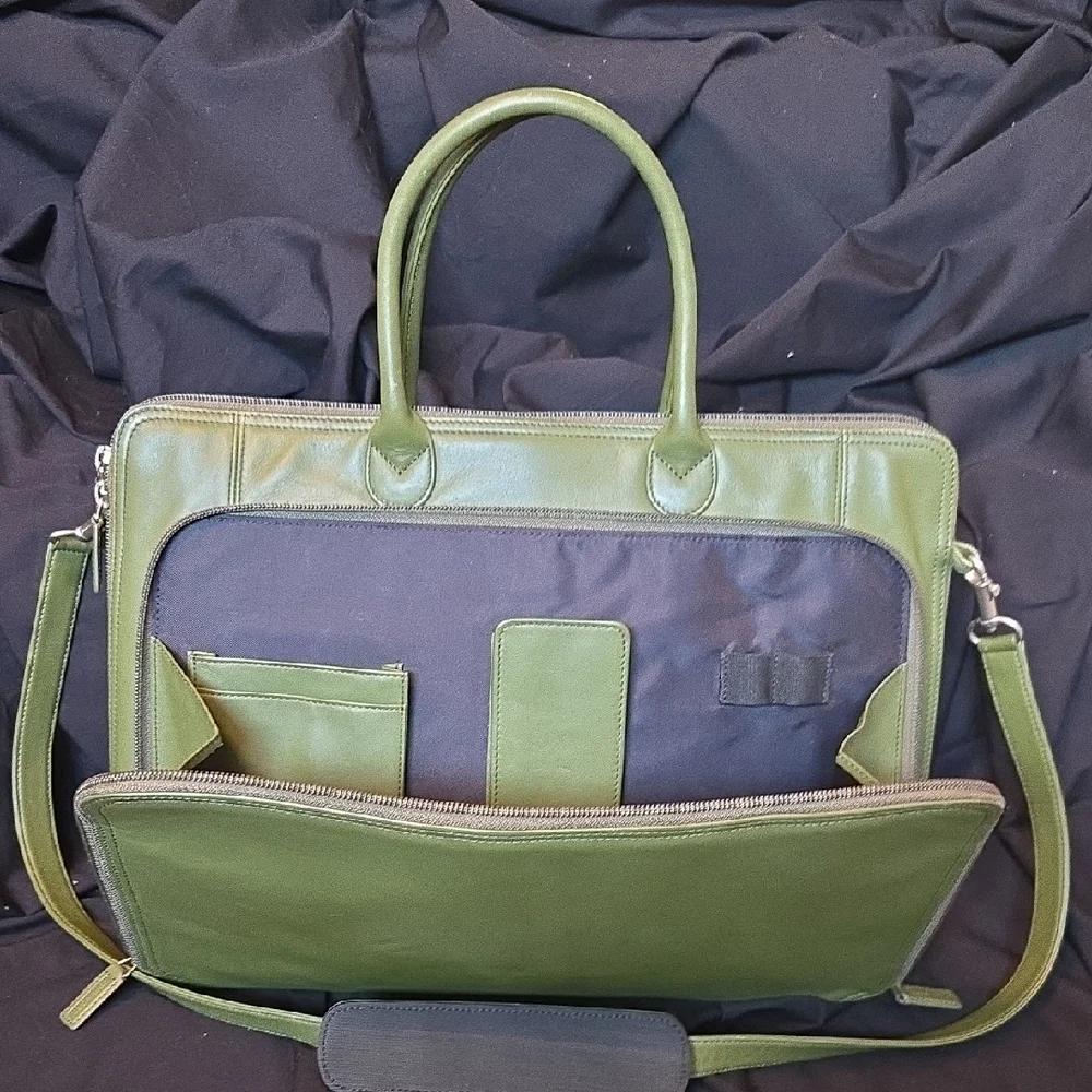 Levenger Olive Leather Laptop Briefcase in Green